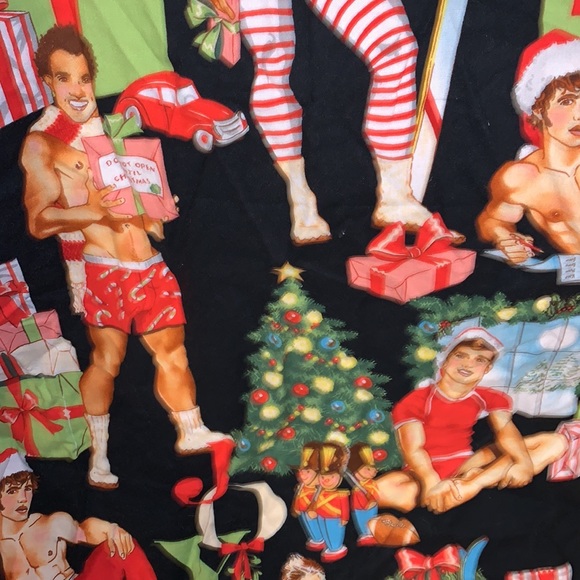 All I Want For Christmas Hulk by Alexander Henry Black Apron reversible - Picture 2 of 5